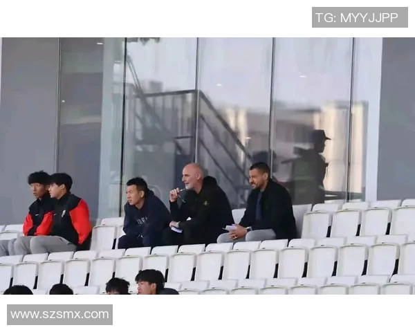 中国足球新星蒯纪闻正式加盟欧塞尔开启留洋新篇章 中国足球新星蒯纪闻正式加盟欧塞尔开启留洋新篇章