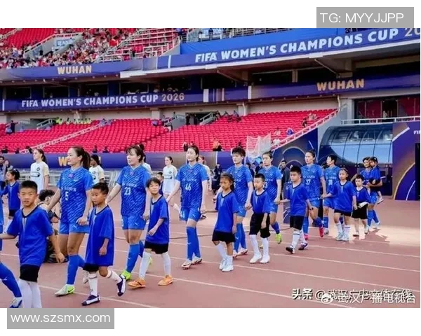 女亚冠杯精彩瞬间替补门将两度扑救点球助武汉队逆转胜利